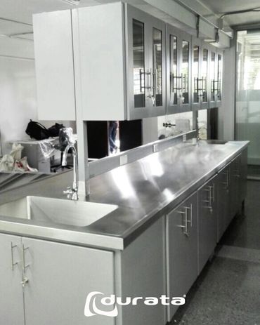 Fabricación de muebles en acero que cumplan con los más altos estándares de higiene