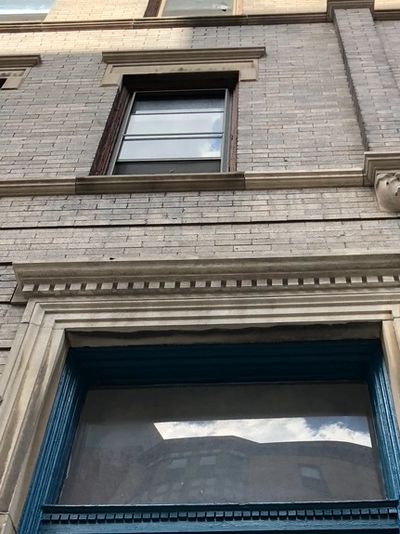 Picture of front door at 41 Cunard Street