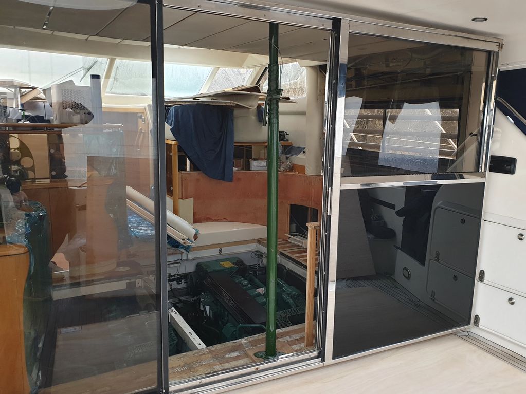Trend Marine patio door with intergrated electric window.