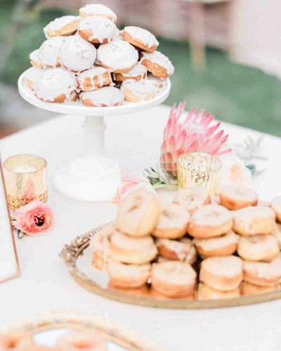 Yosemite Weddings  Elopements 
 Wedding Cakes Desserts Rush Creek Lodge cakewalk Evergreen