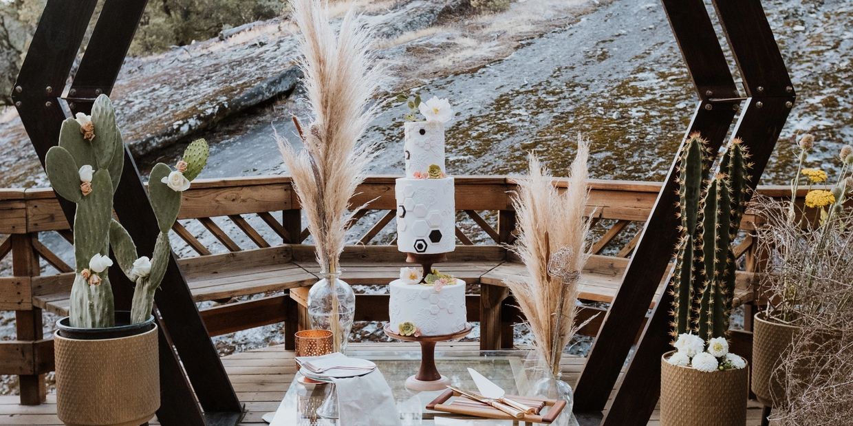 Yosemite Micro Wedding Party
 Catering  
Wedding Cakes and Desserts
Acorn Cottage Bass Lake