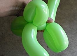 learn a simple balloon twisting animal. long island balloon twisters