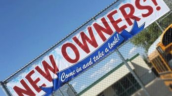 Large banners and small ones too that get attention.