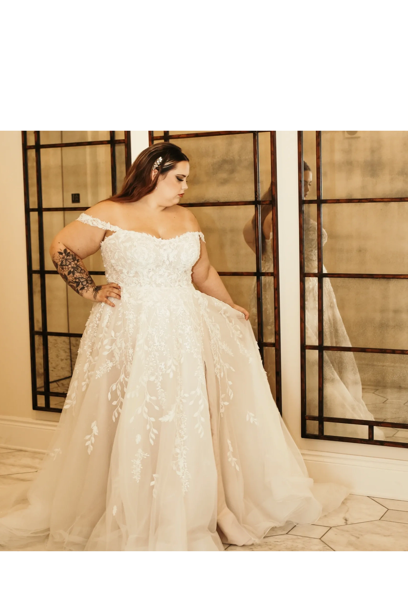Beautiful Plus size bridal gowns