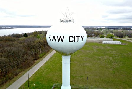 Kaw City water tower
