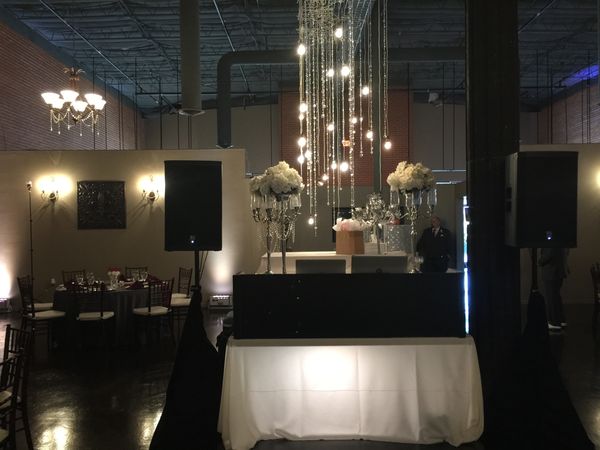 White uplighting