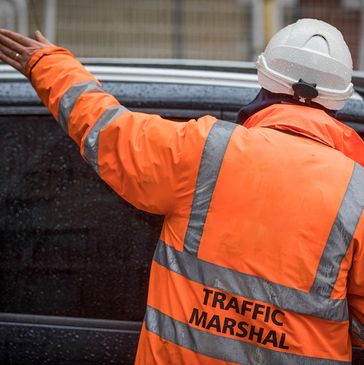 Construction logistics operatives including labourers & traffic marshals on UK sites.