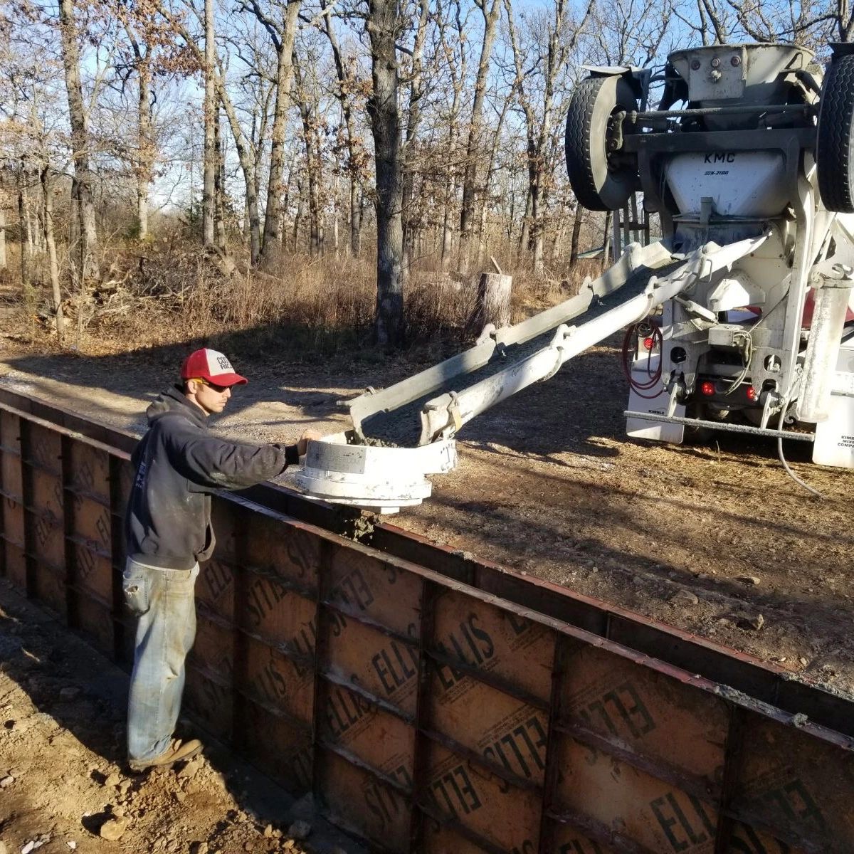 The Tailgater Concrete Chute, Chute Attachment