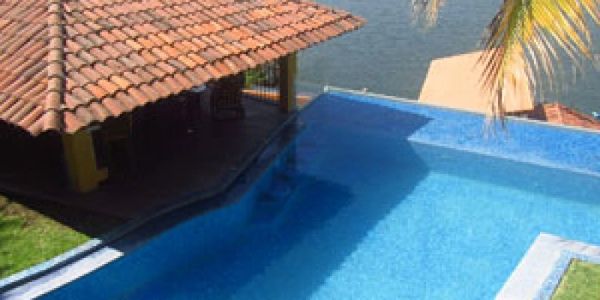 Casa con alberca en Tequesquitengo, el hospedaje perfecto para tus vacaciones junto al lago