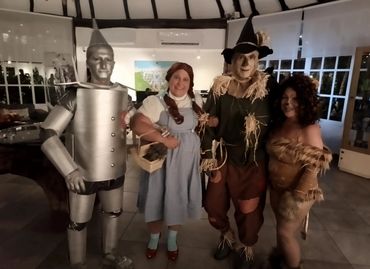 Richard as the scarecrow