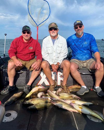 Lake Erie Walleye Charters, XTR Fishing Charters. Located near Presque Isle Bay, Erie, Pennsylvania