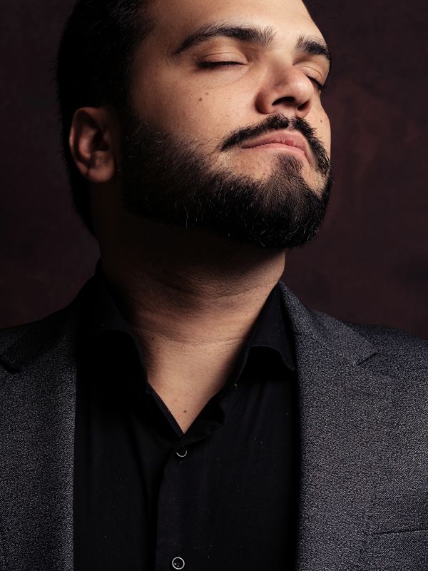 Dr. Daniell Lafayette - Psiquiatra, Psicoterapeuta e Médico do Sono