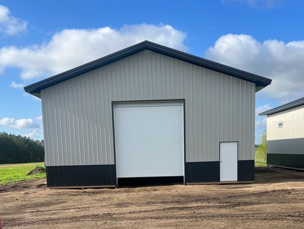 Post frame metal building