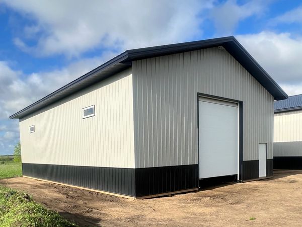 Post frame metal building