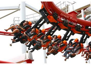 dream world bangkok roller coaster