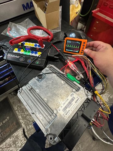ACdelco Bosch PCM breakout box computer testing with an oscilloscope uscope
