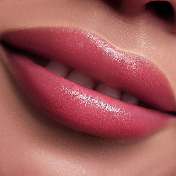 FULL COLOR LIPS