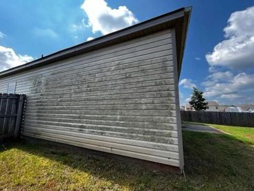 Dirty home ready to be cleaned fast cheap and great power washing service roof washing
