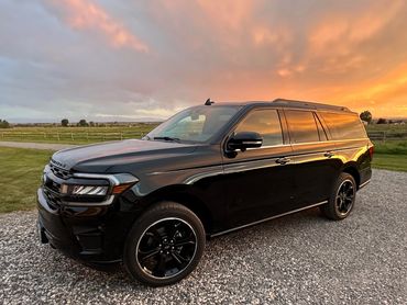 Treasure State Limo, Luxury Limousine SUV,  Bozeman Airport Transportation to Big Sky MT