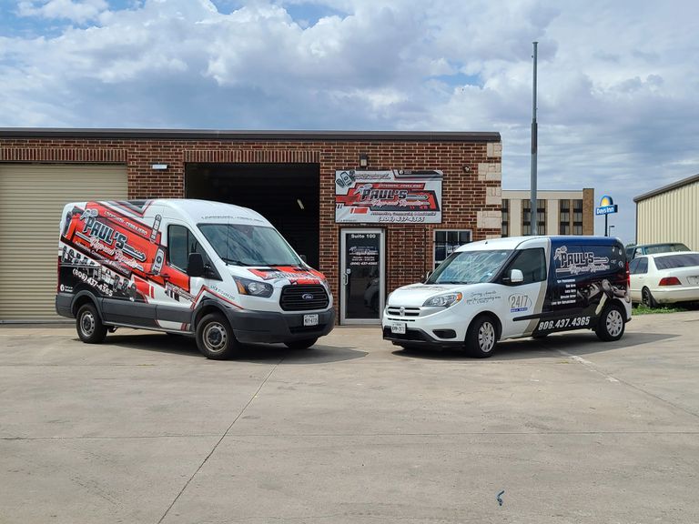 Locksmith service lock and key replacement car door opening at affordable price keys replacement
