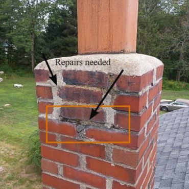 Picture of aging mortar between chimney bricks in York Maine.