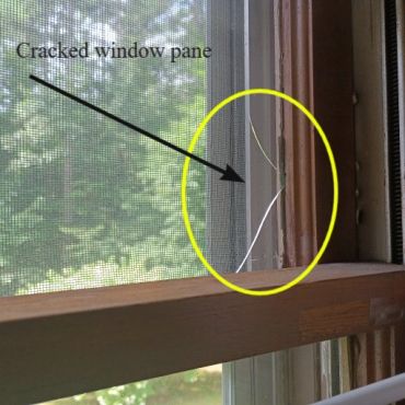Cracked window pane in Raymond NH