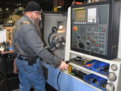 MTW Manufacturing Employee Meeting Customer Demands
