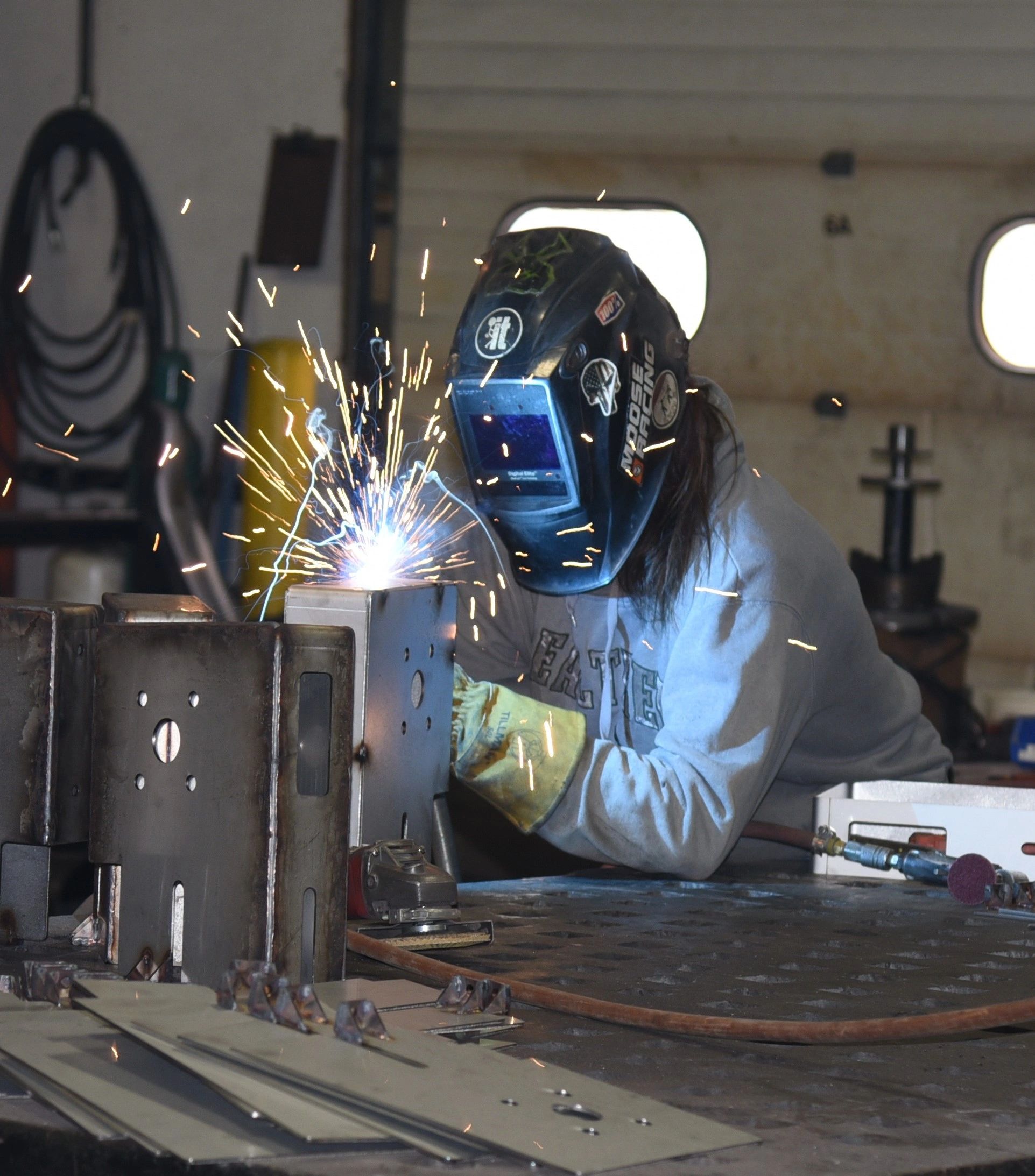 MTW Manufacturing Employee Welding And Fabricating 