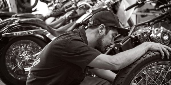 Phat Jax Custom Cycle mechanic Tommy Lash.