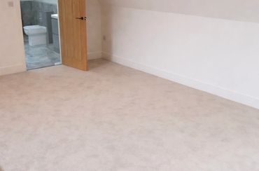 Sample bedroom unstaged