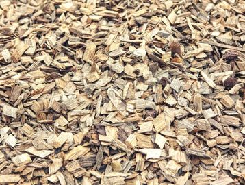 Natural Hardwood Mulch for sale by scoop and bulk. 
