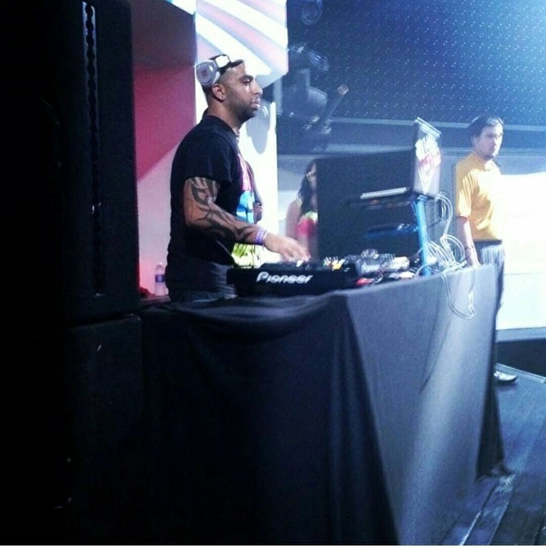DJ Legacy spinning @ Club La Vela Panama City Beach, FL