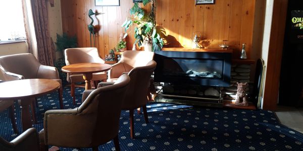 Bed and Breakfast in Carmarthen
Accommodation in Carmarthen
Guest House in Carmarthen
Restaurant