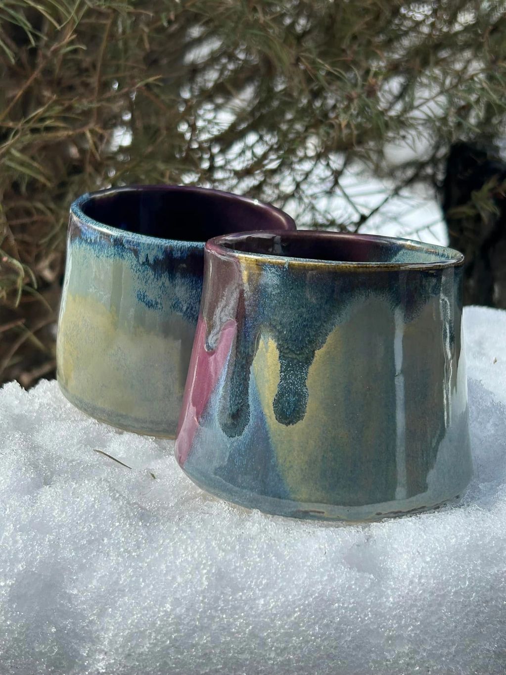 2 cups in the Snow