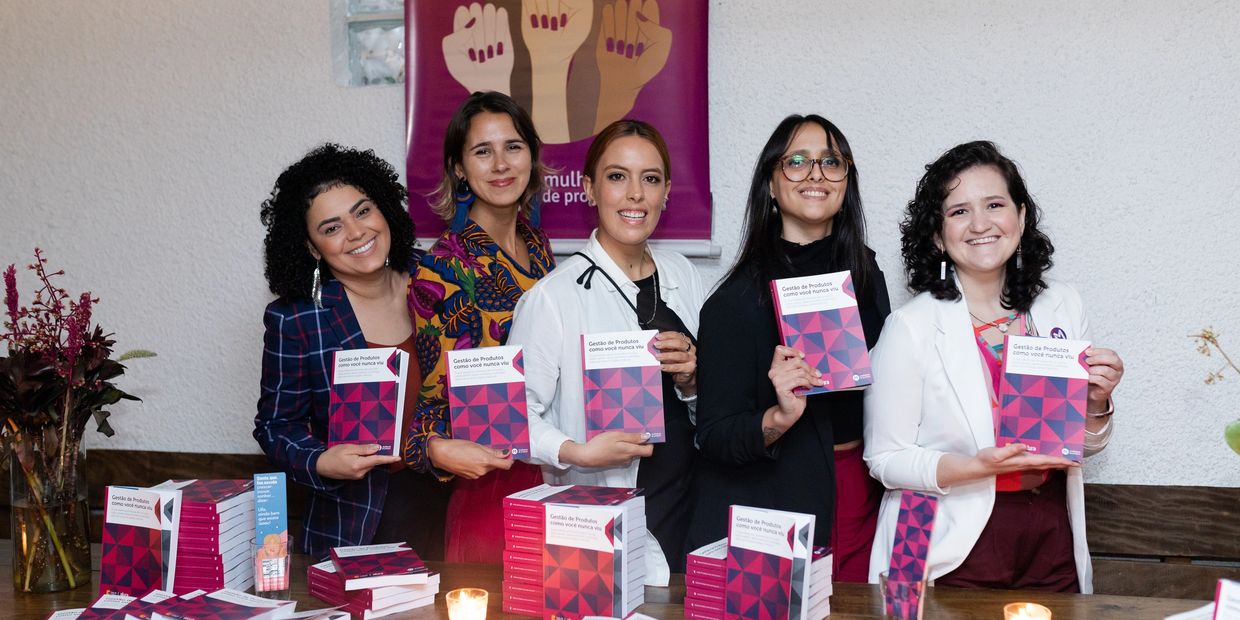 Da Esquerda p/ direita: Jessica Rabelo, Beatriz Waclawek, Cassiane Vilvert, Talita Morai