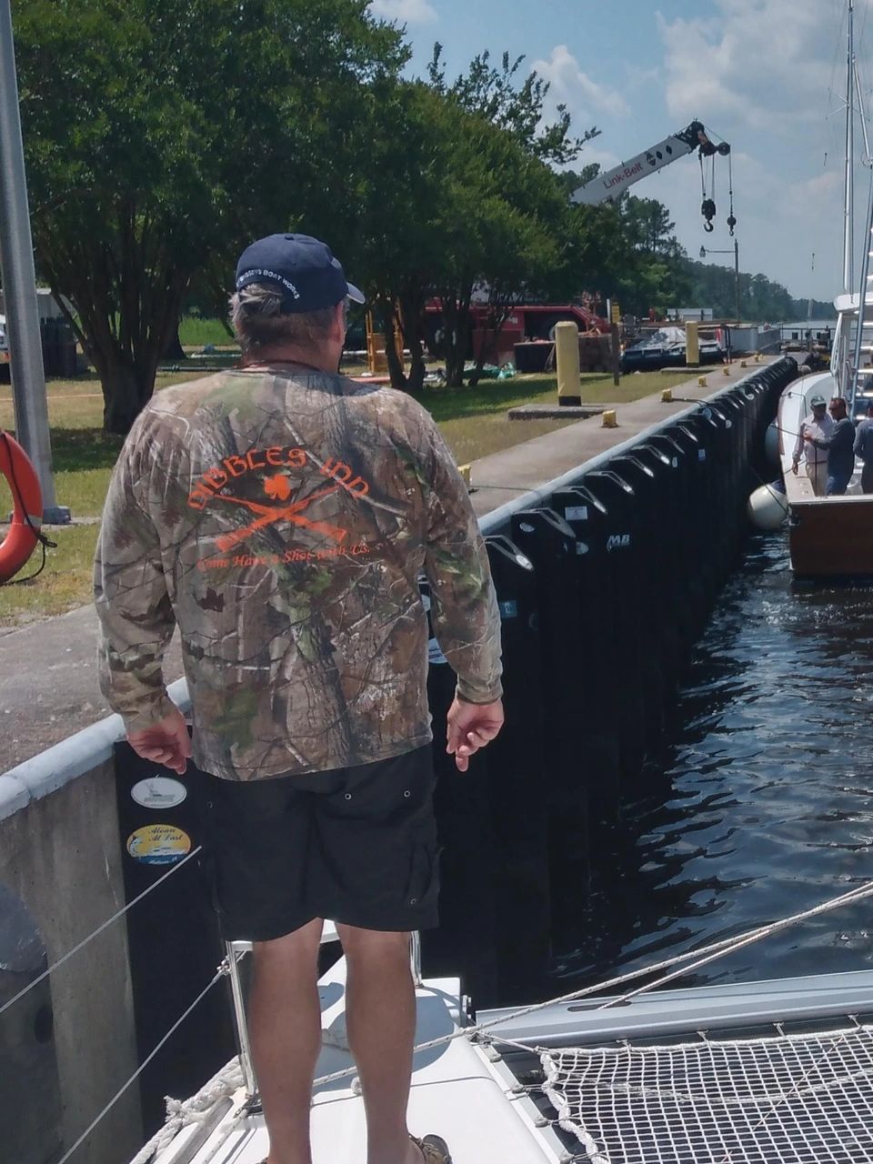 yacht delivery on the intracoastal waterway. Boat moving from Beaufort to Norfolk