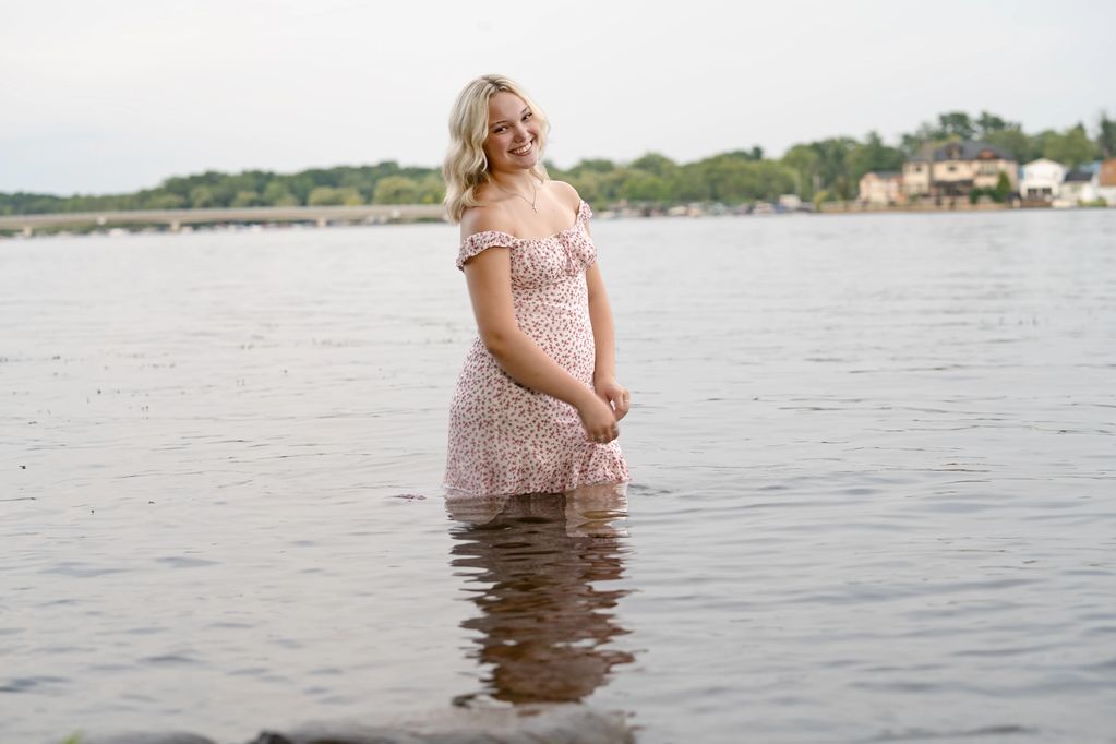 Senior Portrait Sessions for your graduating senior.