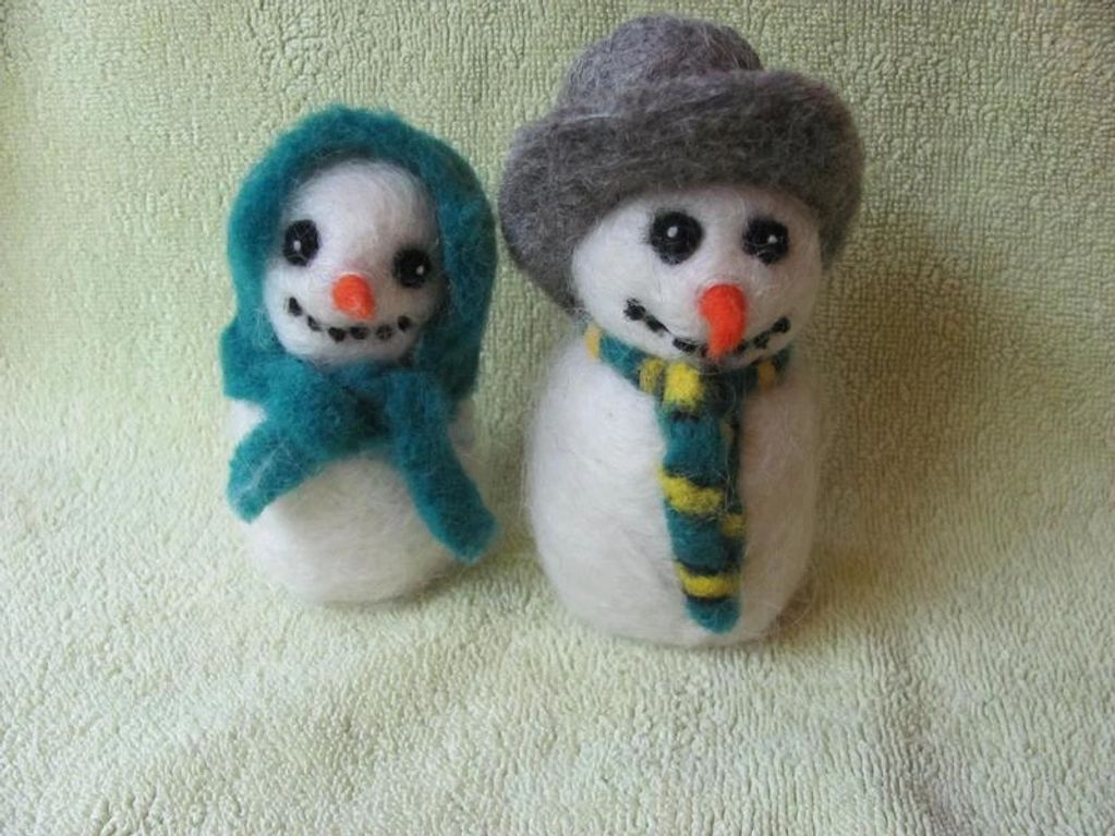 Felted Snow People as done in a Class