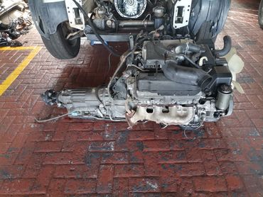 Lexus 3UZ engine and gearbox ready