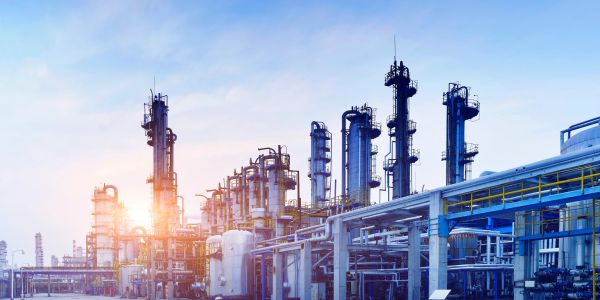 Image of an industrial factory.