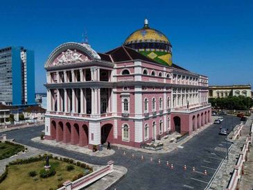 belgravia hotel luxury billionaire booking venue opera ballet theatre teatro amazonas manaus brazil