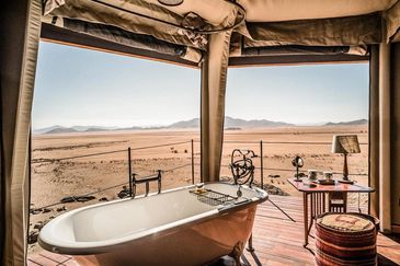 zannier sonop namibia namib desert lodge tented desert stargazing himba