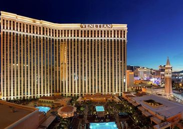 Las Vegas, gondola rides, massive casino, 7000 suites