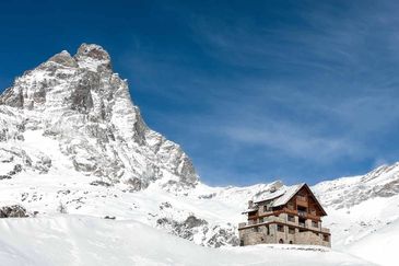 Cervinia, royal hunting lodge, indoor pool, private cinema