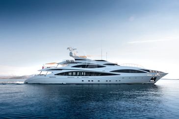 benetti 47m africa superyacht six cabins salon dining galley sundeck panoramic views