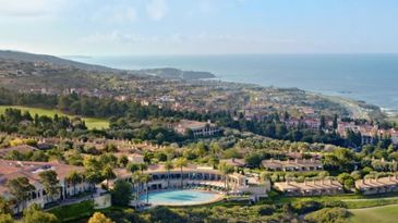Newport Beach, Tom Fazio golf, tranquil Mediterranean style