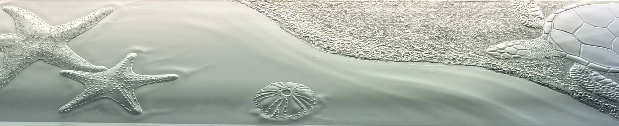 Carved glass table top - Turtle and Starfish