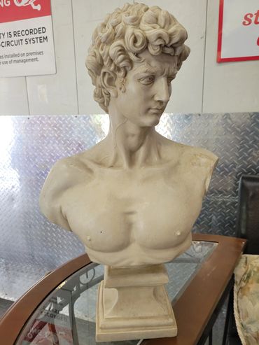 Statue
