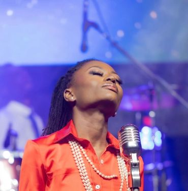 Zimbabwean born poet and singer, songwriter Denise Moyo singing Eternal Life, a song focused on Jesu