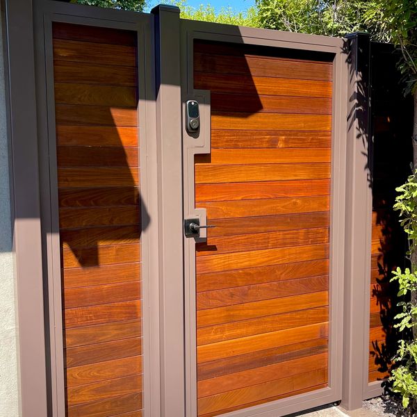 Metal framed IPE Gate